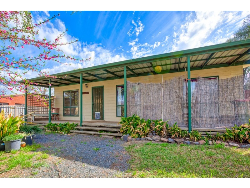 3 Oxford Street, Chiltern VIC 3683