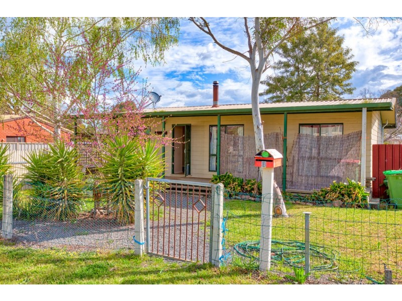 3 Oxford Street, Chiltern VIC 3683
