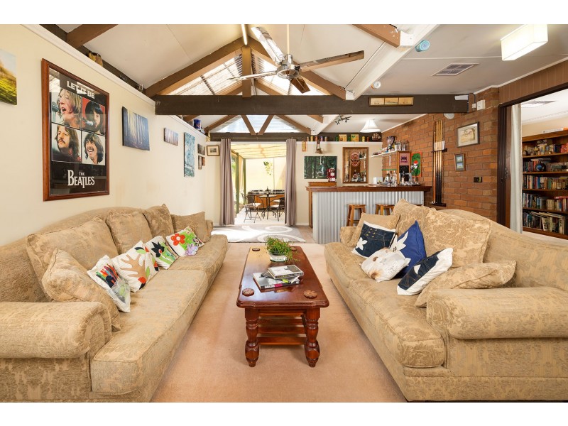 1 Paton Street, Bethanga VIC 3691