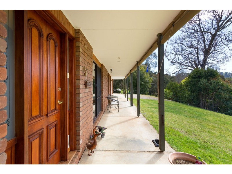 1 Paton Street, Bethanga VIC 3691