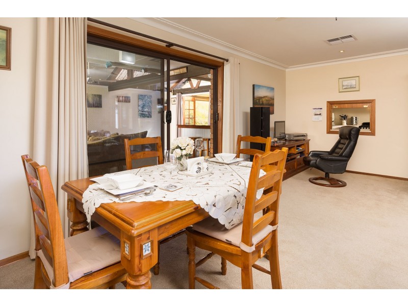 1 Paton Street, Bethanga VIC 3691