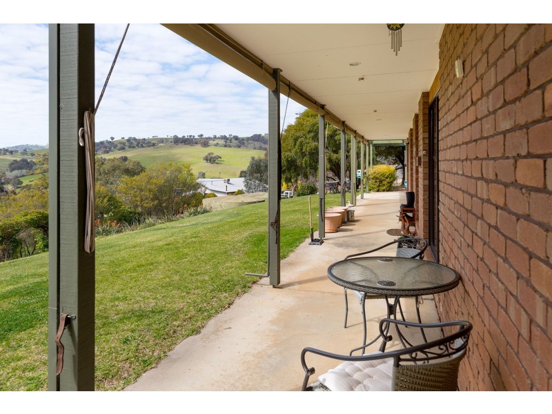 1 Paton Street, Bethanga VIC 3691