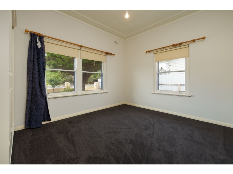 4 Graham Street, Henty NSW 2658