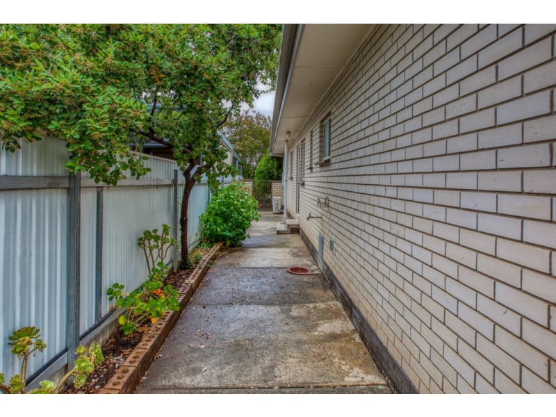 240 Kooba Street, North Albury NSW 2640