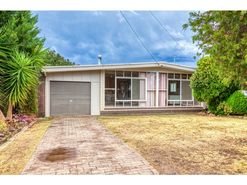 240 Kooba Street, North Albury NSW 2640