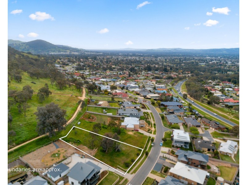 37 Ballara Drive, Wodonga VIC 3690