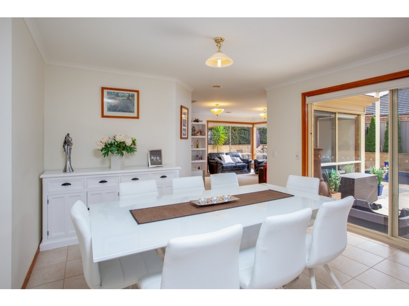 15 Jevington Drive, Wodonga VIC 3690