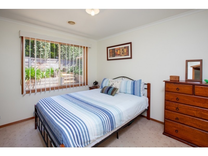 15 Jevington Drive, Wodonga VIC 3690