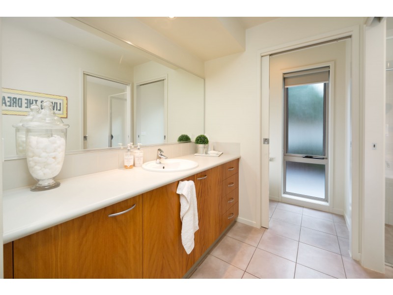 4 Pitcher Place, Wodonga VIC 3690