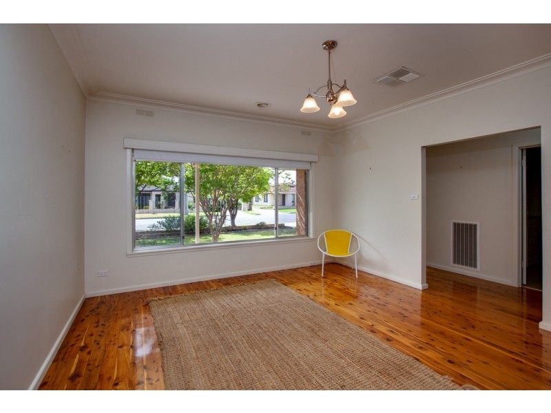 29 Charles Street, Wodonga VIC 3690