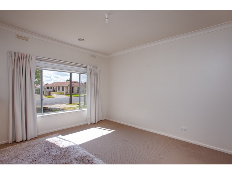 29 Charles Street, Wodonga VIC 3690