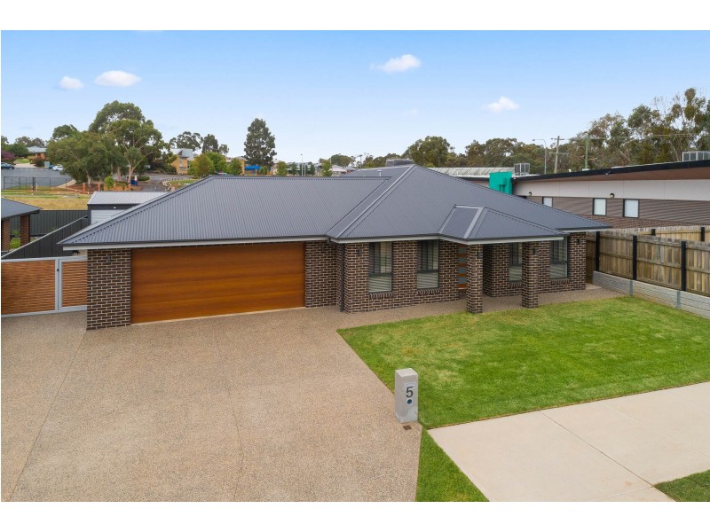 5 Yarra Mews, Thurgoona NSW 2640