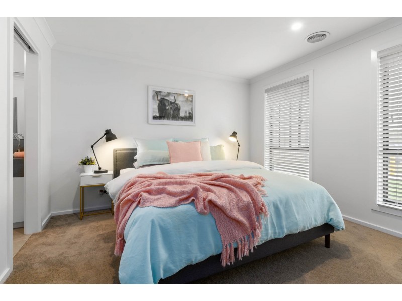 5 Yarra Mews, Thurgoona NSW 2640