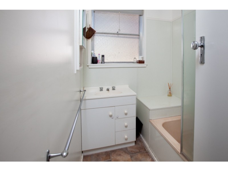 8 Hereford Street, Wodonga VIC 3690