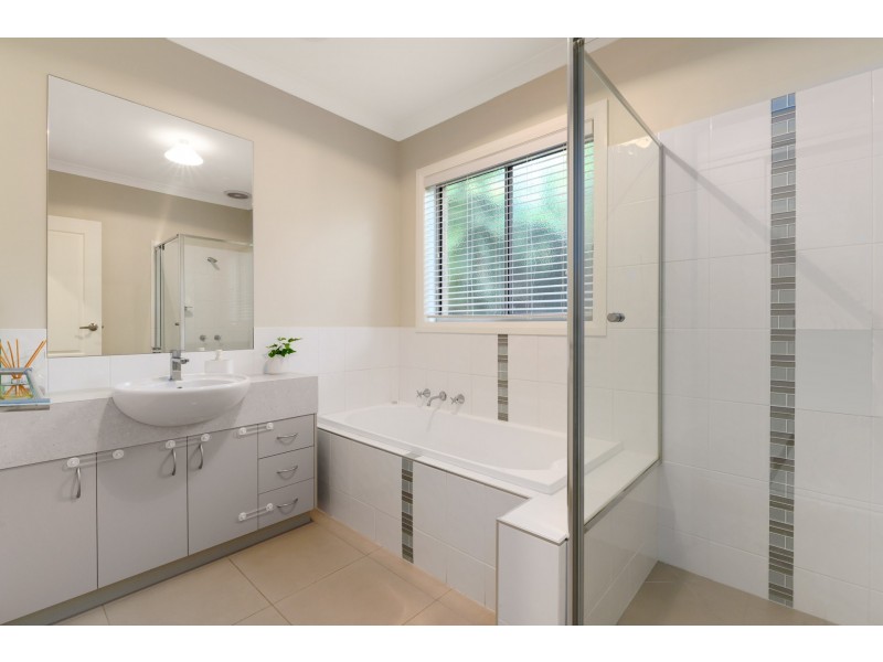 10 Blue Bonnet Way, Wodonga VIC 3690