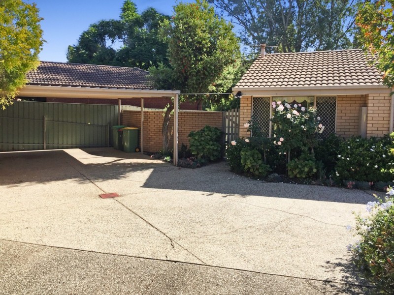 3 24 Huon Creek Road, Wodonga VIC 3690