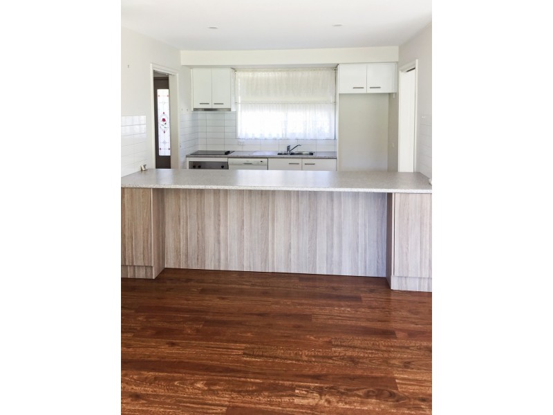 3 24 Huon Creek Road, Wodonga VIC 3690
