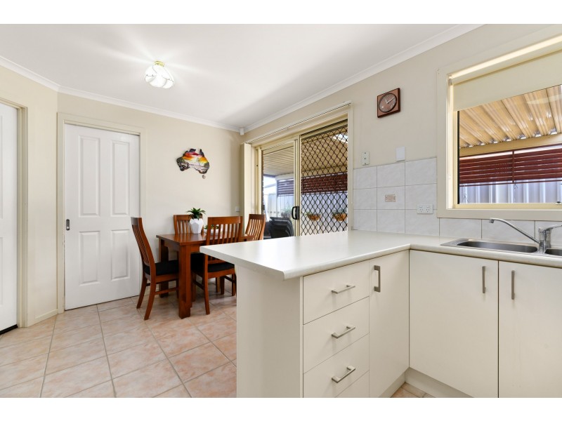 1/44 Mayfair Drive, Wodonga VIC 3690