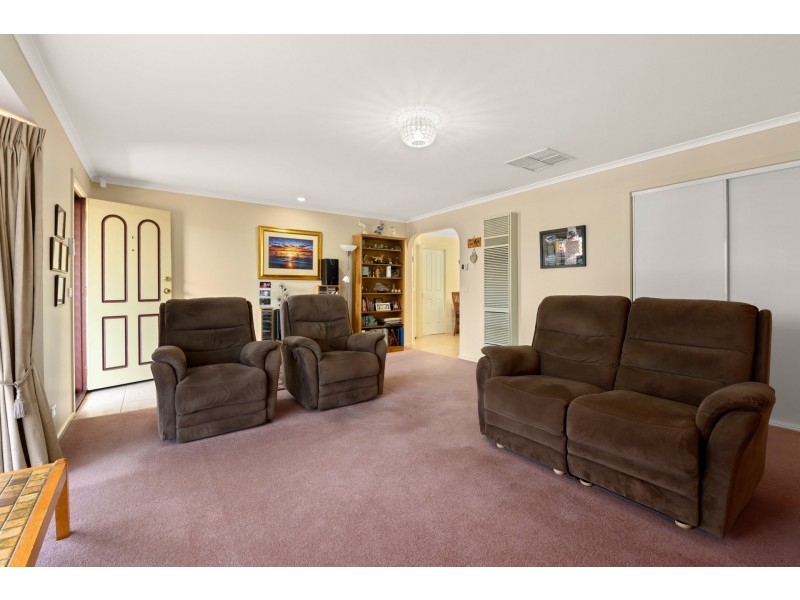 1/44 Mayfair Drive, Wodonga VIC 3690