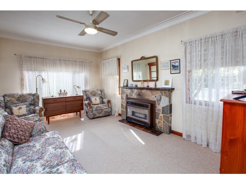 81 William Street, Wodonga VIC 3690 One Agency Albury Wodonga Sold