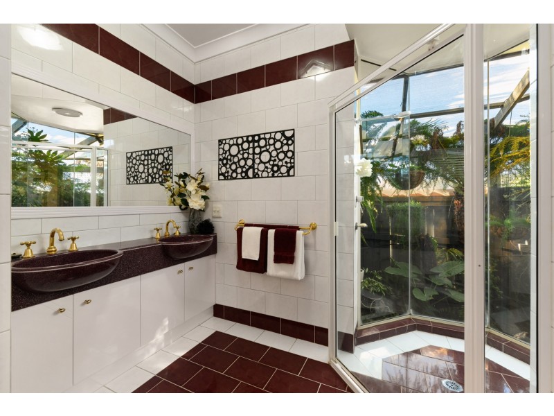 1 Haldon Court, Wodonga VIC 3690