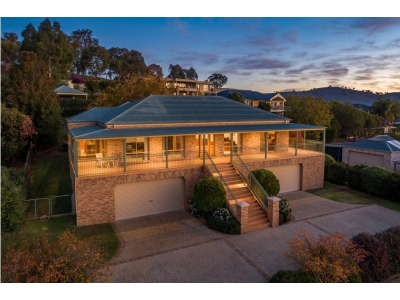 15 Donnington Drive, Wodonga VIC 3690