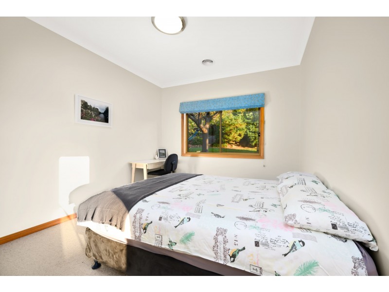 15 Donnington Drive, Wodonga VIC 3690
