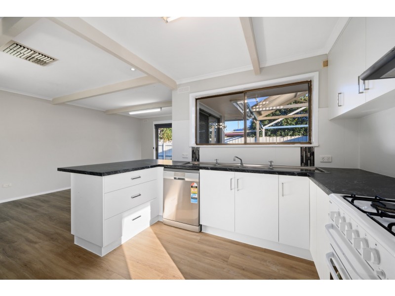 4 Diosma Court, Wodonga VIC 3690