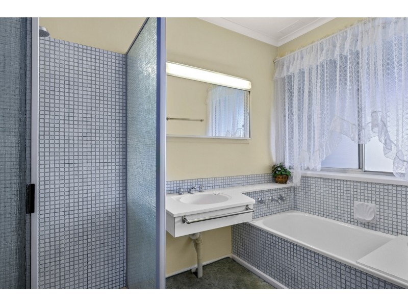 8 Rex Court, Wodonga VIC 3690