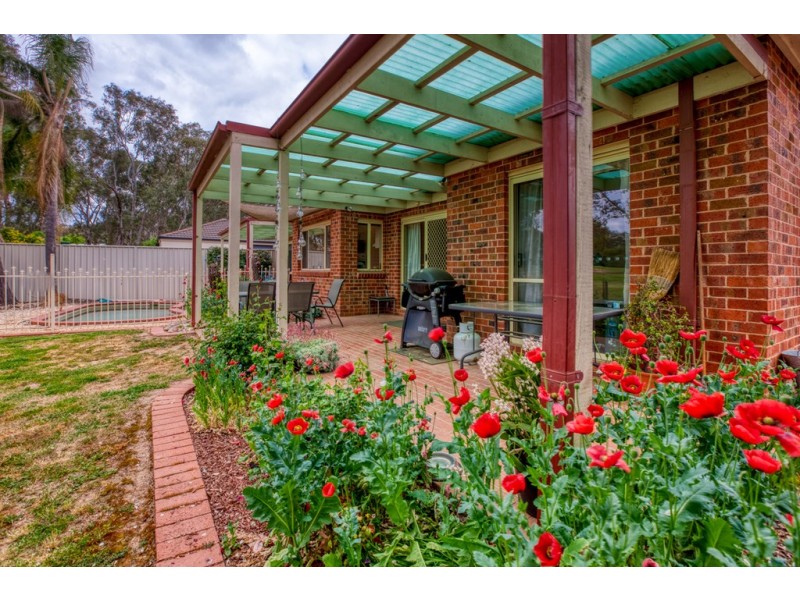 16 Niblick Street, Wodonga VIC 3690