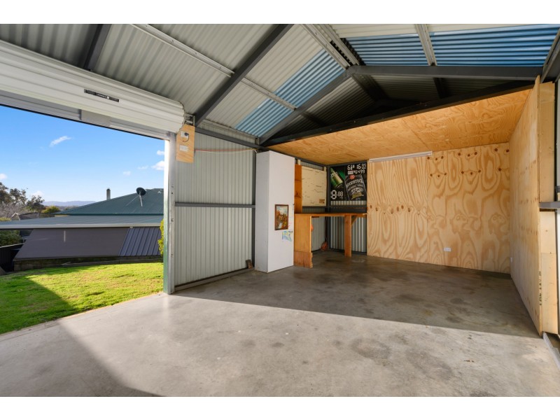 38 Milos Boulevard, Wodonga VIC 3690