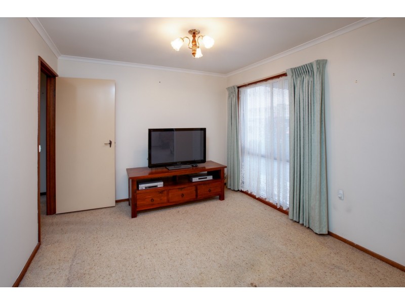 1/10 Brent Court, Lavington NSW 2641