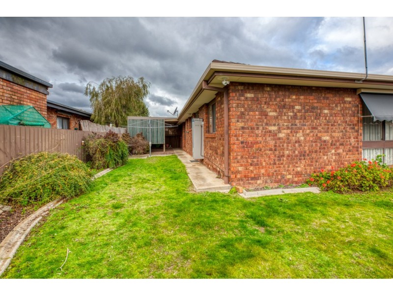 1/10 Brent Court, Lavington NSW 2641