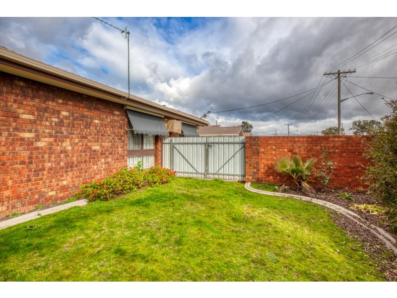 1/10 Brent Court, Lavington NSW 2641