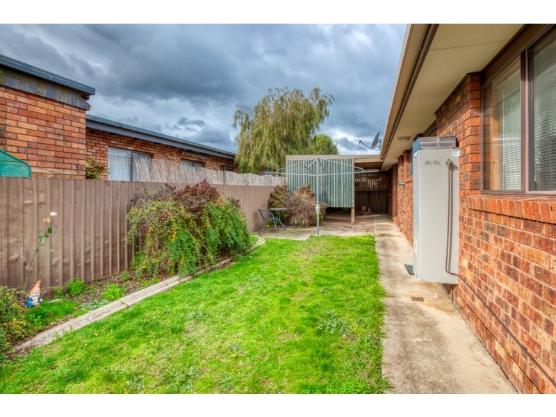 1/10 Brent Court, Lavington NSW 2641
