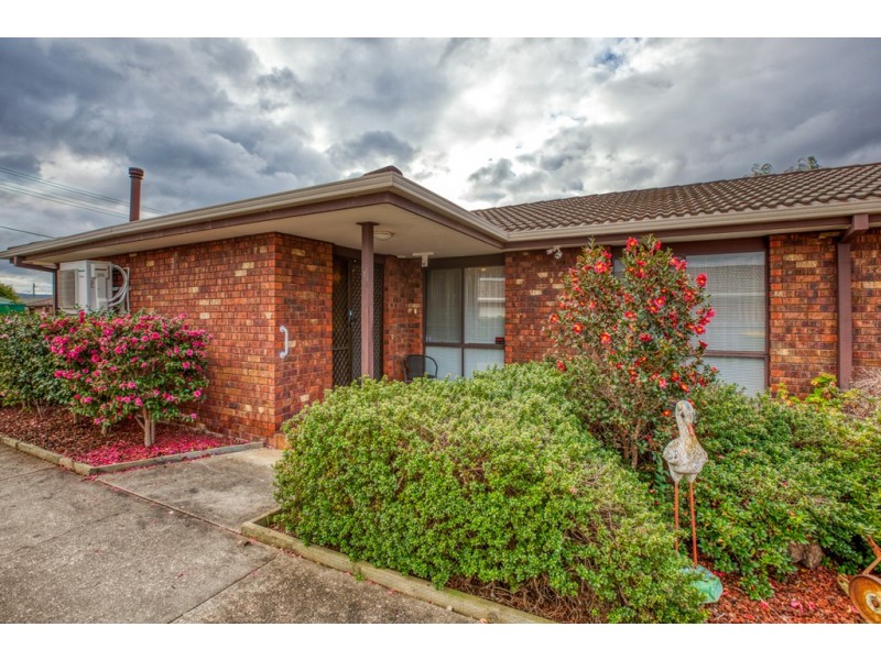 1/10 Brent Court, Lavington NSW 2641