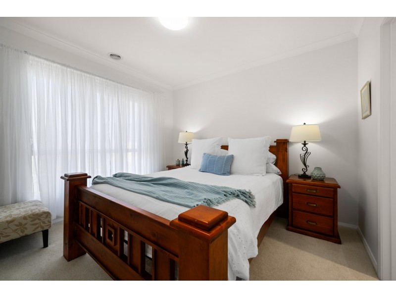 24 Sweetwater Drive, Henty NSW 2658