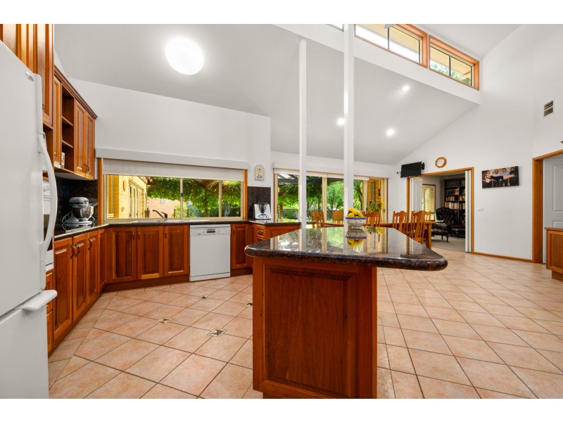 18 Glen Avon Terrace, Wodonga VIC 3690