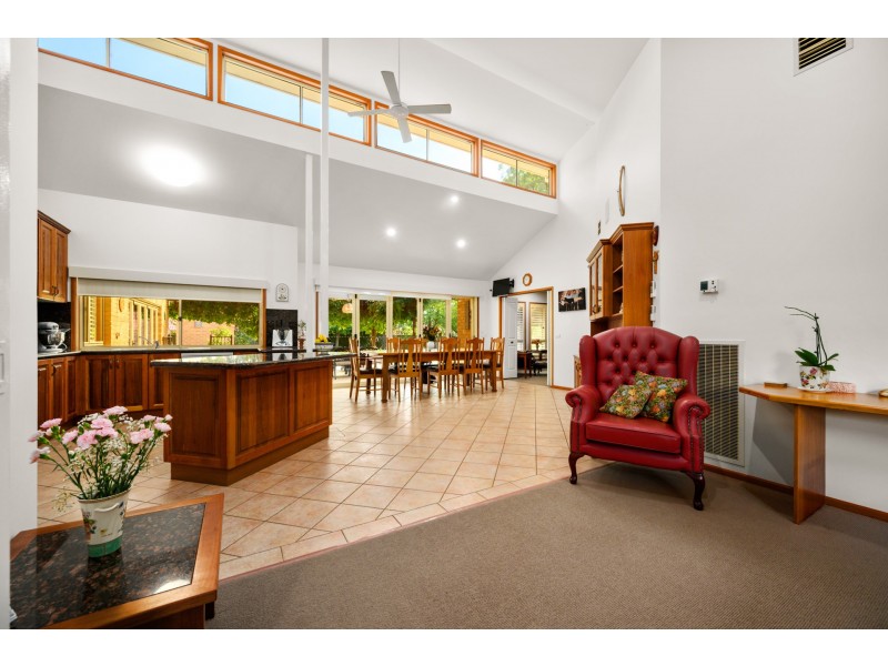 18 Glen Avon Terrace, Wodonga VIC 3690