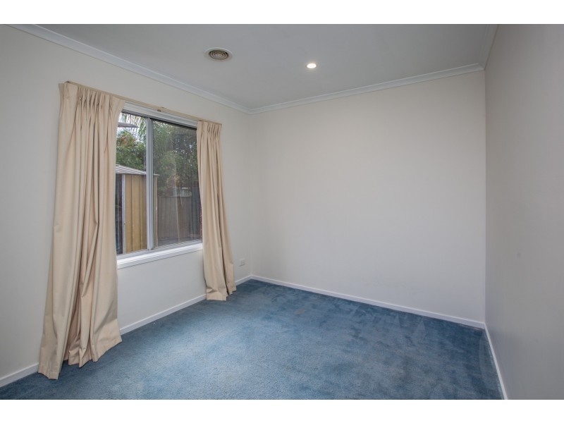 8 Fussel Court, Wodonga VIC 3690