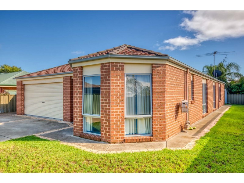 8 Fussel Court, Wodonga VIC 3690