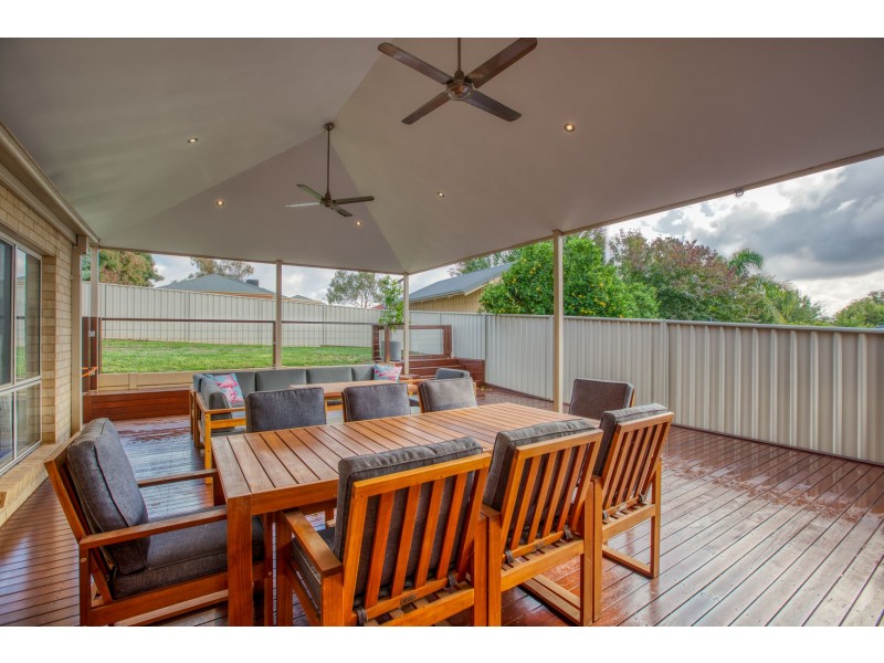 14 Firestone Way, Wodonga VIC 3690