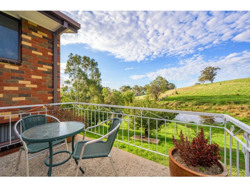1 Hillcrest Avenue, Bellbridge VIC 3691