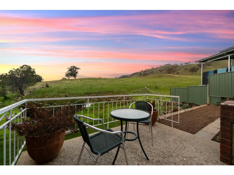 1 Hillcrest Avenue, Bellbridge VIC 3691