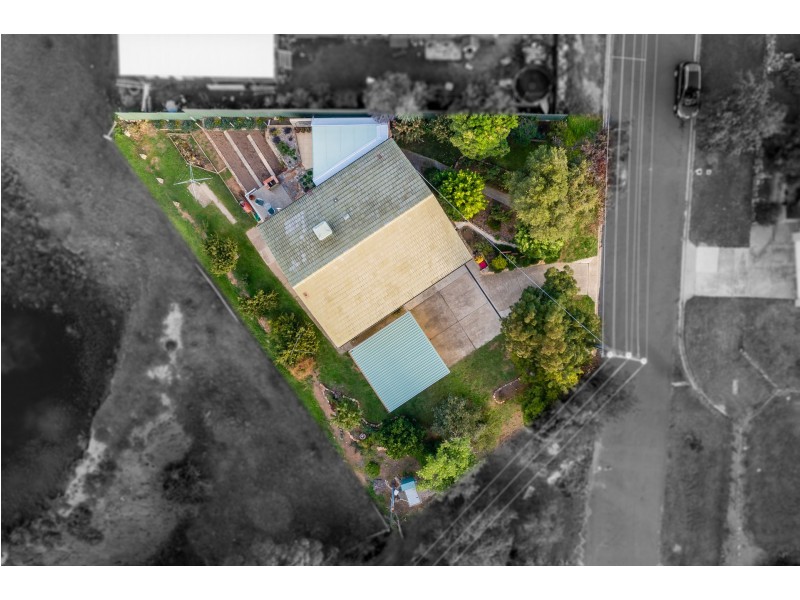 1 Hillcrest Avenue, Bellbridge VIC 3691