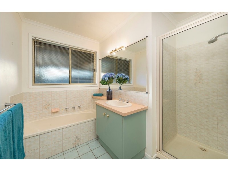 1 Azure Drive, Wodonga VIC 3690