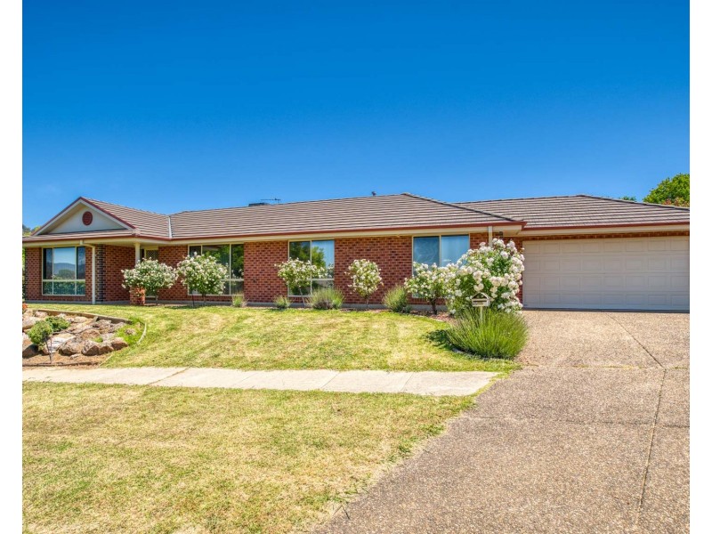 25 Kingfisher Drive, Wodonga VIC 3690