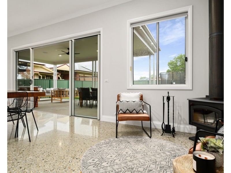 15 Thomas Mitchell Drive, Wodonga VIC 3690