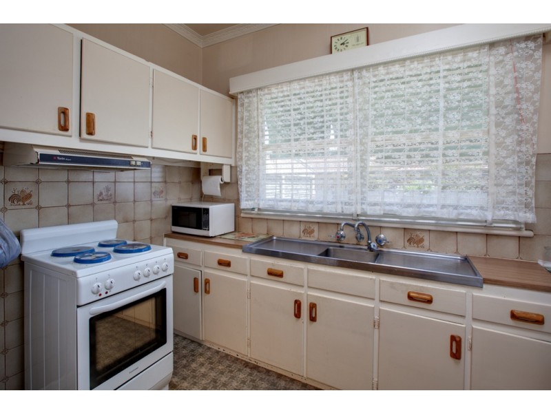 43 Gordon Street, Wodonga VIC 3690