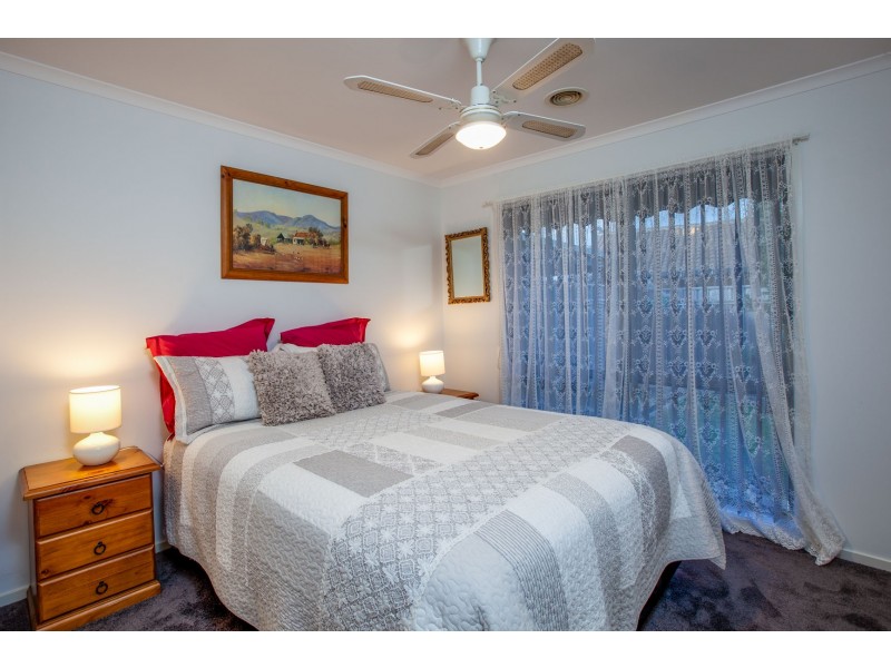 11 Whitehall Crt, Wodonga VIC 3690